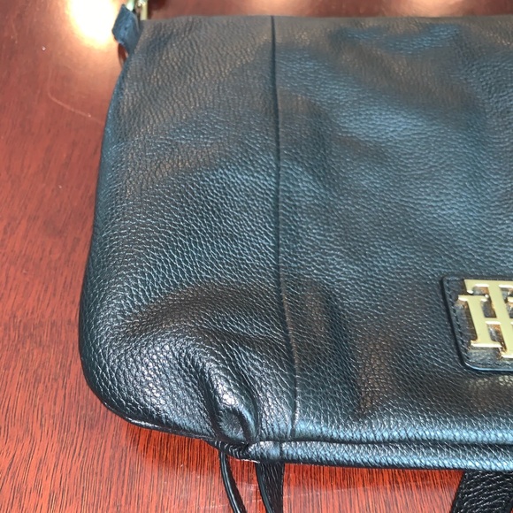 Tommy Hilfiger Genuine Leather Crossbody Bag - Picture 9 of 16